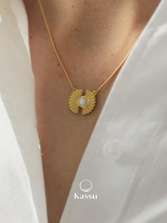 Ivory Shell Luxe Longline Necklace